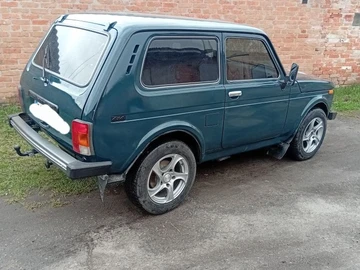 Авто ВАЗ 2121 2002 № 8692676