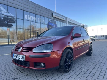 Авто Volkswagen Golf 2004 № 8692709