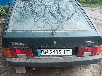 Авто ВАЗ 2109 2002 № 8692894
