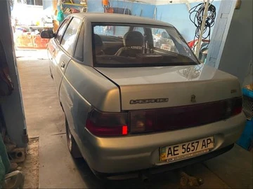 Авто ВАЗ 2110 2001 № 8692969
