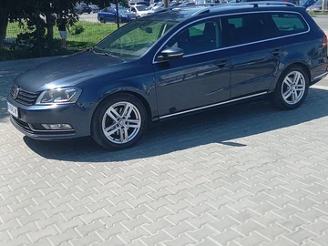 Авто Volkswagen Passat Variant 2012 № 8693023
