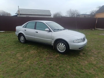 Авто Audi A4 1995 № 8693062