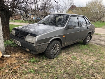 Авто ВАЗ 21099 1992 № 8693101
