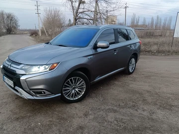 Авто Mitsubishi Outlander 2019 № 8693222