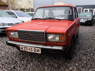 Авто ВАЗ 2107 1983 № 8693242