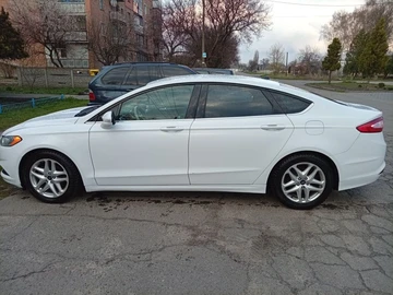 Авто Ford Fusion 2014 № 8693616