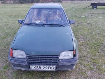 Авто Opel Kadett 1987 № 8693769