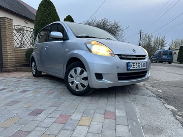 Авто Daihatsu Sirion 2010 № 8693824