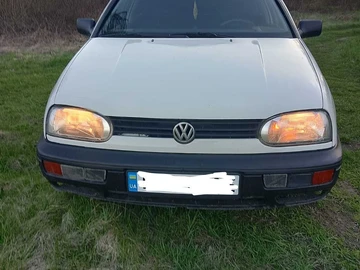 Авто Volkswagen Golf 1995 № 8693836