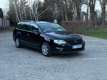 Авто Volkswagen Passat Variant 2006 № 8693843