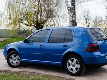 Авто Volkswagen Golf 1997 № 8693986