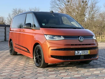 Авто Volkswagen Multivan 2022 № 8694046