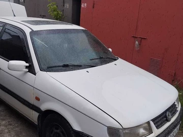 Авто Volkswagen Passat Sedan 1994 № 8694340