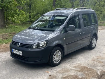 Авто Volkswagen Touran 2013 № 8694511