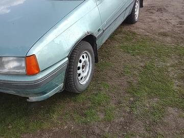 Авто Opel Kadett 1990 № 8694513