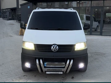 Авто Volkswagen Transporter 2006 № 8694520