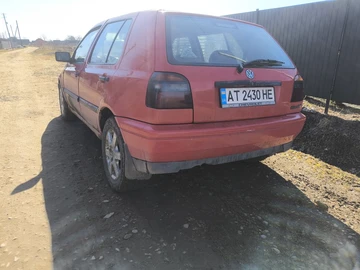 Авто Volkswagen Golf 1997 № 8694611