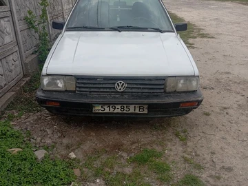 Авто Volkswagen Passat Sedan 1986 № 8694747