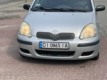 Авто Toyota Yaris 2004 № 8695012