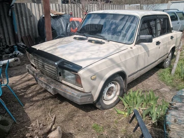Авто ВАЗ 2107 1986 № 8695190