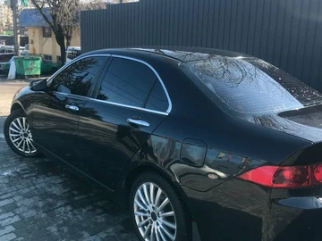 Авто Honda Accord 2004 № 8695231