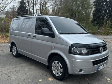 Авто Volkswagen Transporter 2013 № 8695450