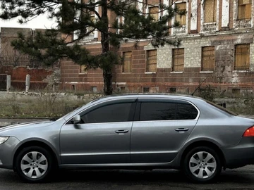 Авто Skoda Superb 2008 № 8695488