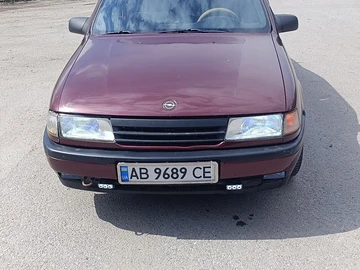 Авто Opel Vectra 1991 № 8695554