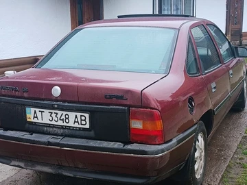 Авто Opel Vectra 1990 № 8695579