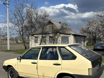 Авто ВАЗ 2109 1995 № 8695772