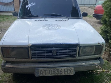 Авто ВАЗ 2107 1987 № 8695819