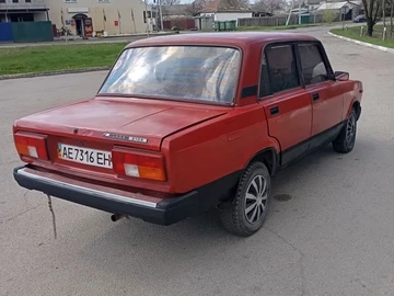 Авто ВАЗ 2105 1988 № 8695841