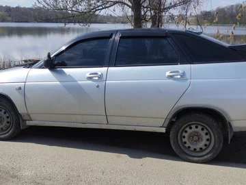 Авто ВАЗ 2112 2008 № 8696024