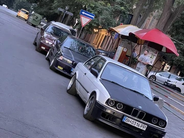 Авто BMW 3 Серия 1988 № 8696042