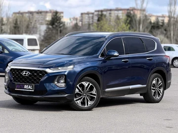 Авто Hyundai Santa Fe 2019 № 8696057