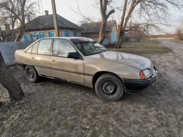Авто Opel Omega 1987 № 8696083