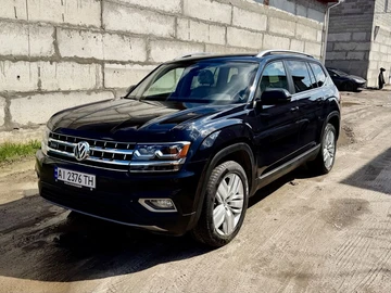 Авто Volkswagen Touareg 2018 № 8696089