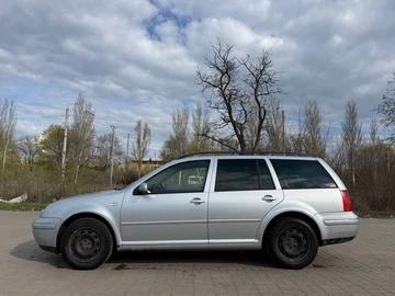 Авто Volkswagen Bora 2002 № 8696265