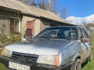 Авто ВАЗ 21099 1992 № 8696292