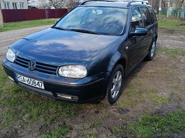 Авто Volkswagen Golf 2002 № 8696328