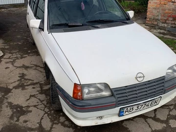 Авто Opel Kadett 1987 № 8696349
