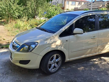 Авто Opel Zafira 2011 № 8696558