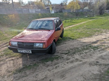 Авто ВАЗ 2109 1987 № 8696549