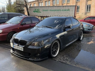 Авто BMW 5 Серия 2009 № 8696615