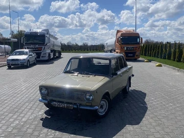Авто ВАЗ 2101 1977 № 8696699