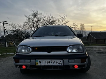 Авто Volkswagen Golf 1998 № 8697010