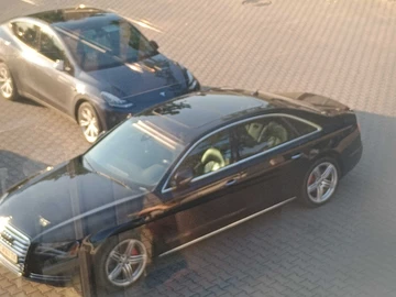 Авто Audi A8 2012 № 8697019