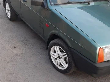 Авто ВАЗ 2109 2009 № 8697078