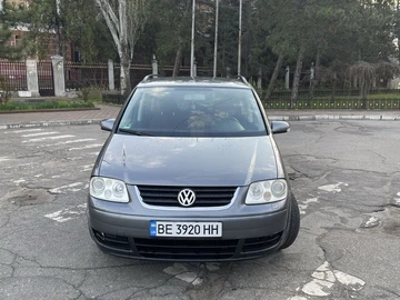Авто Volkswagen Touran 2006 № 8697152