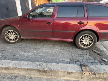 Авто Skoda Octavia 2000 № 8697411